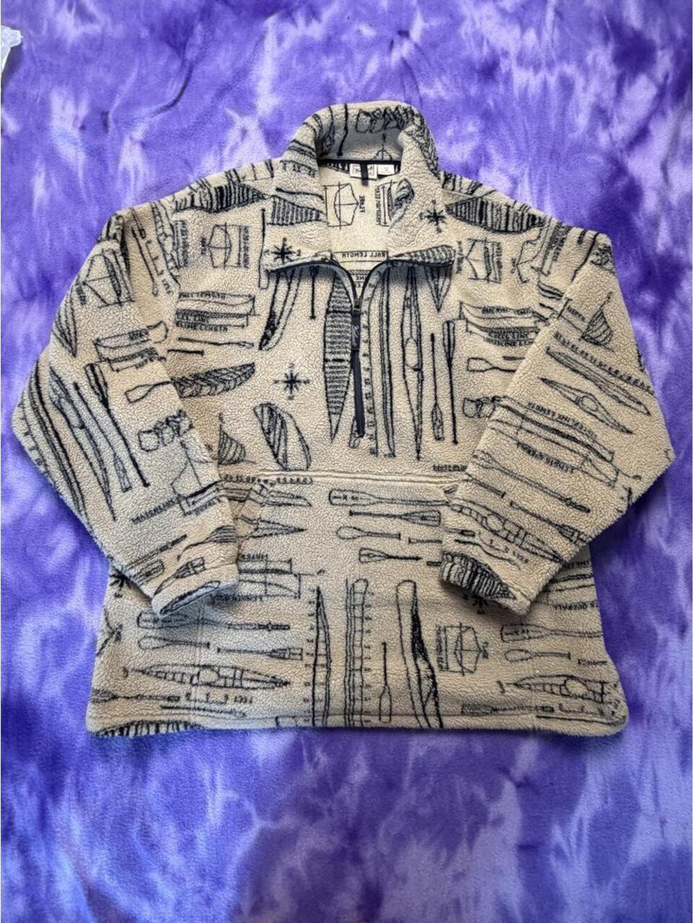 Woolrich mens black & tan fleece with black line oar drawings